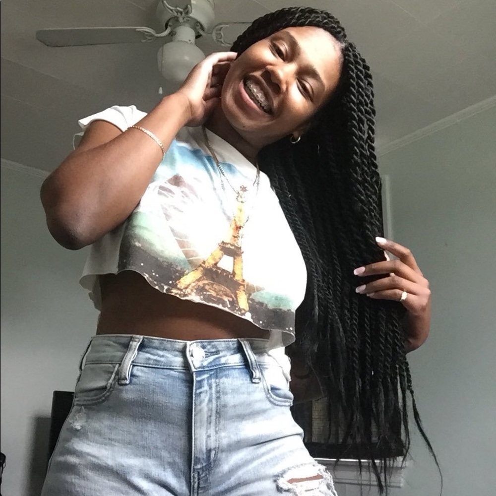 Meet your Posher, Vinecia